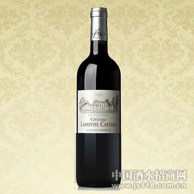 拉模特卡斯特城堡 品味进口佳酿，贝乐福国际进出口贸易助您开启酒水招商新篇章